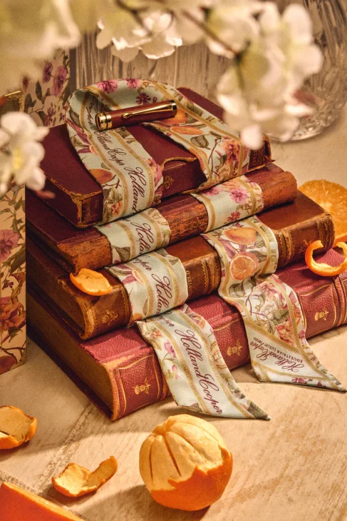 Holland Cooper The Orangery Hair Twill 