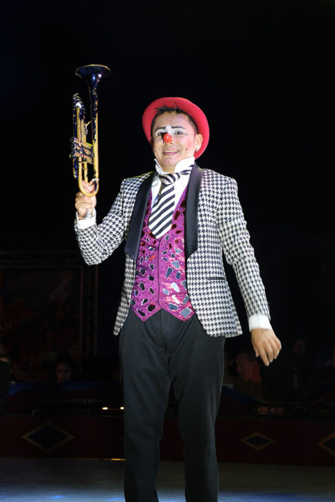 Russell’s International Circus Review
