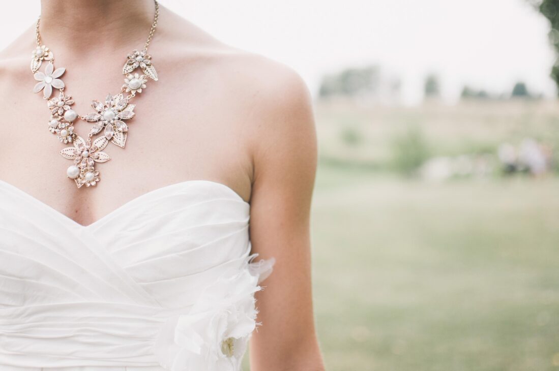 Jewellery for a Summer Wedding