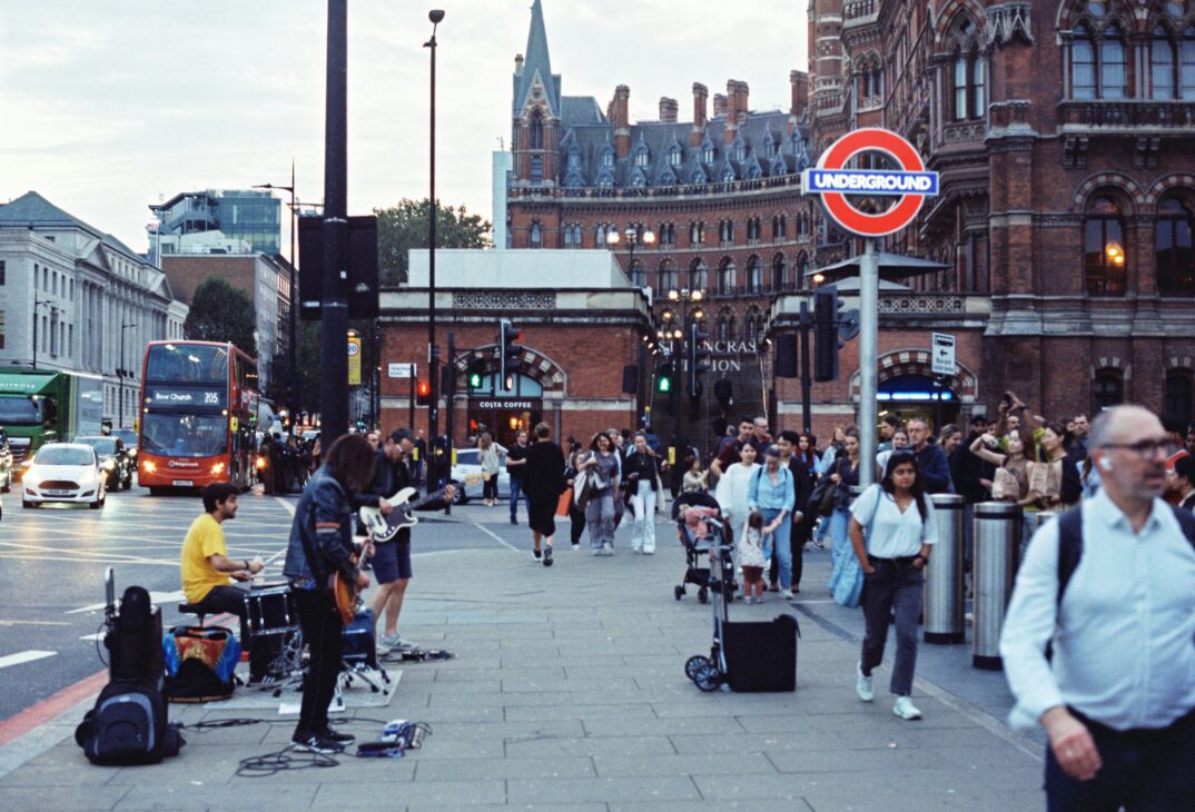 A Practical Guide to Spending Time Around St Pancras Station in London