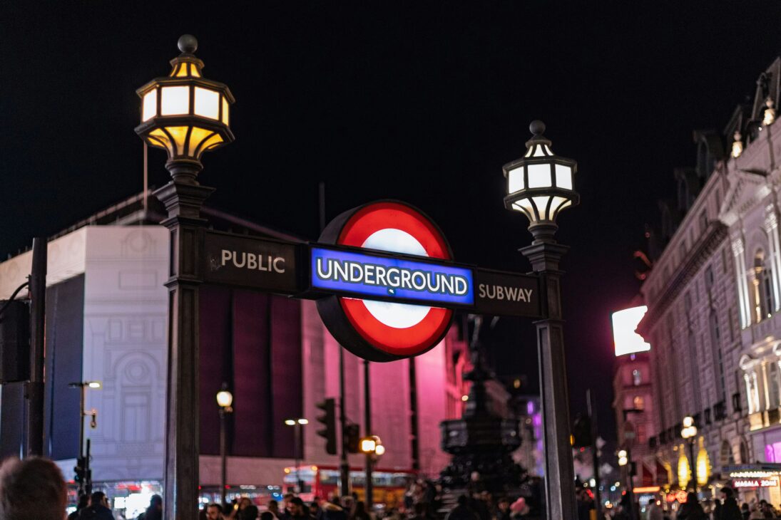 things to do in London alone
