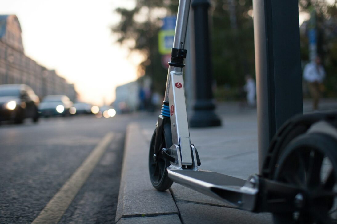 Electric Scooters with Road Approval: Which Technical Requirements Buyers Should Check